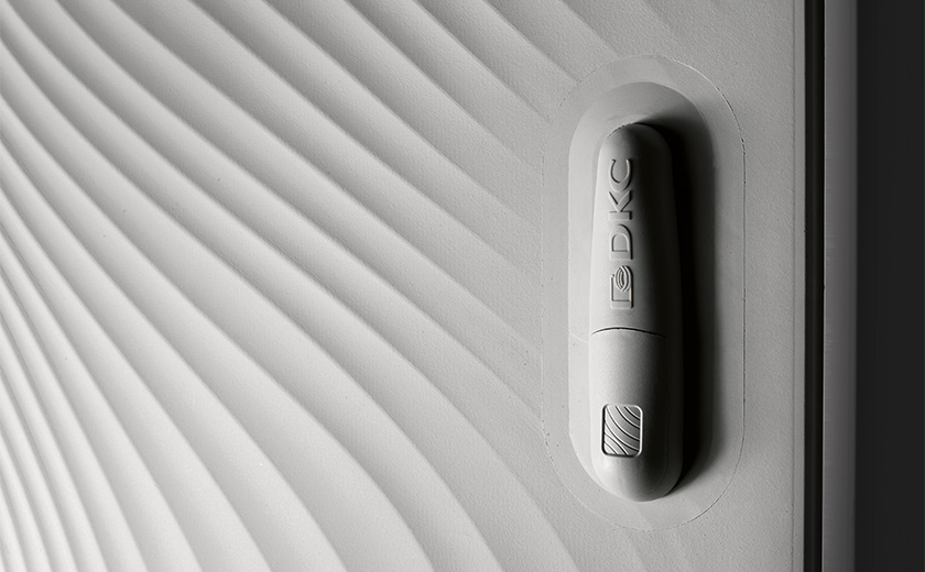 DKC: nuove maniglie per gli armadi della serie Grafi Linea Conchiglia